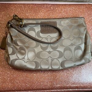 Coach XLarge Signature Wristlet